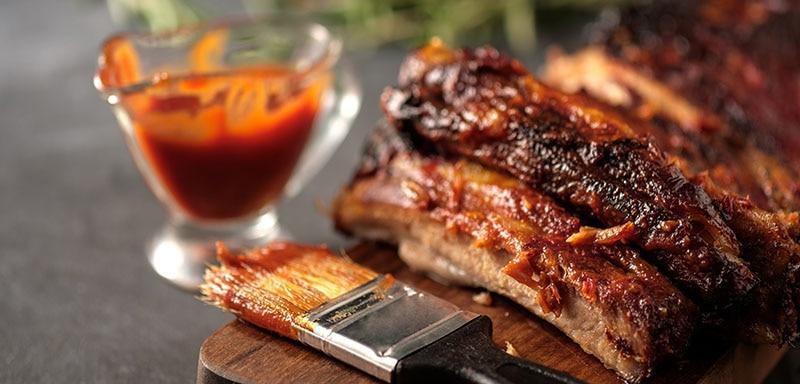 barbeque ribs with bbq sauce