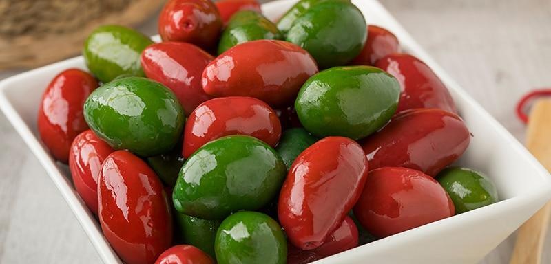 Cerignola olives, red and green olives